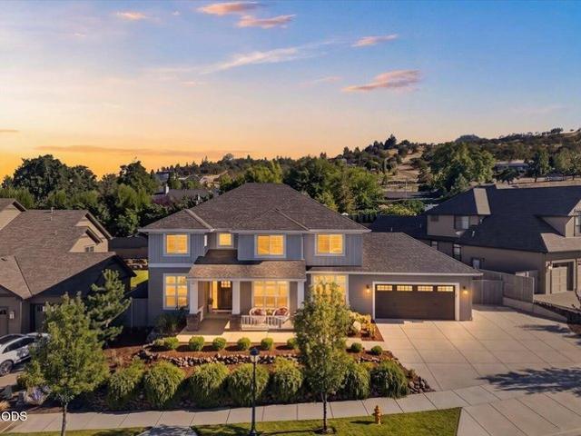 House for sale in Oregonia