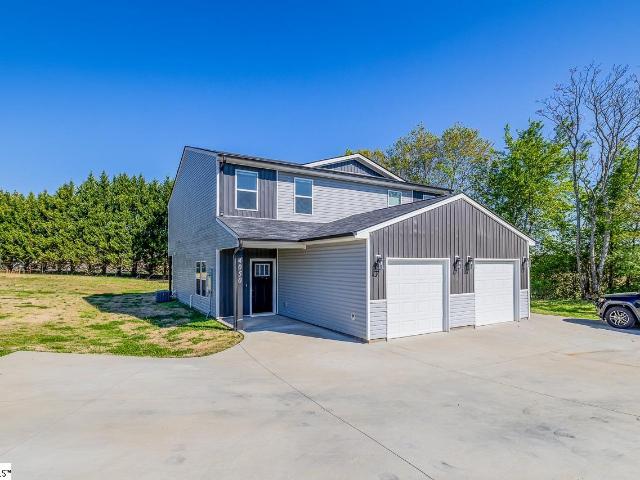 House for sale in Boiling Springs, South Carolina