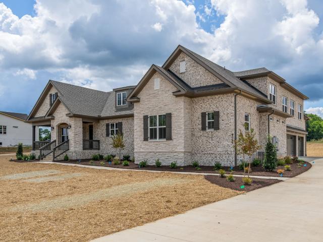House for sale in McCains, Culleoka