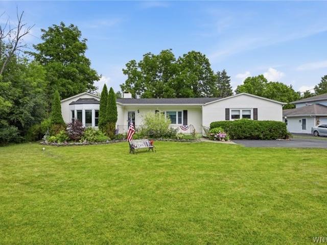 House for sale in Niagara, New York
