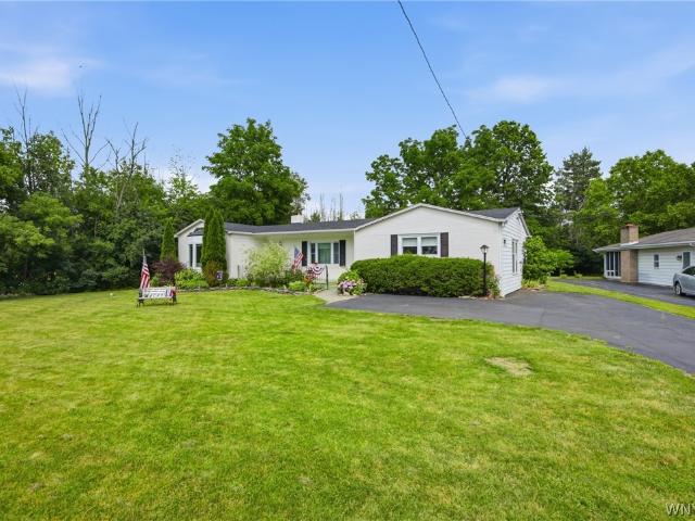 House for sale in Niagara, New York