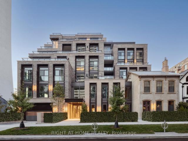 Condo for sale in Woburn, Ontario