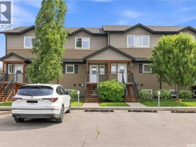 Townhouse for sale in Saskatoon, Saskatchewan