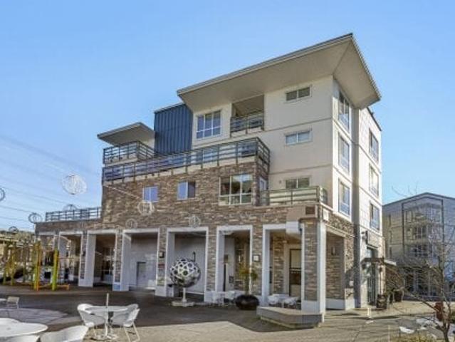 Apartment for sale in Surrey, British Columbia