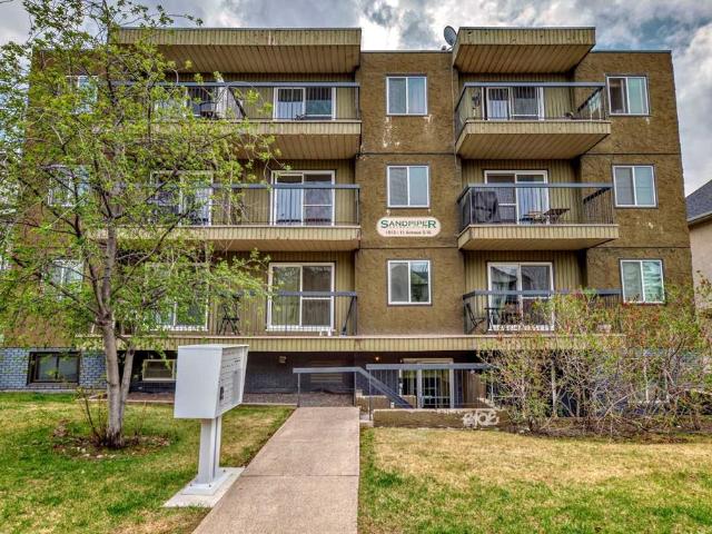 Apartment for sale in Northwest, Alberta