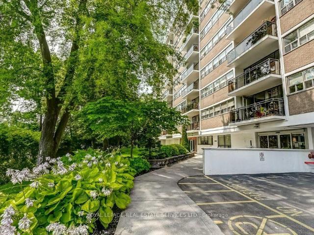 Condo for sale in Oakville, Ontario
