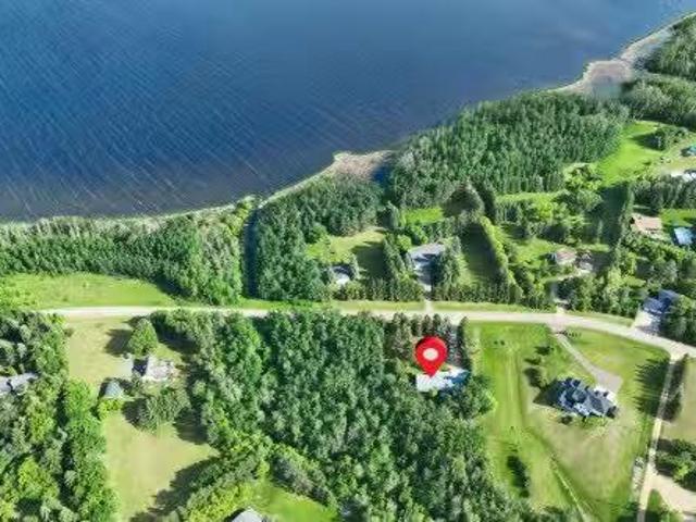 House for sale in Alberta