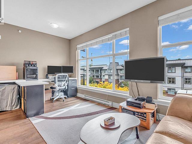 Condo for sale in Port Coquitlam, British Columbia