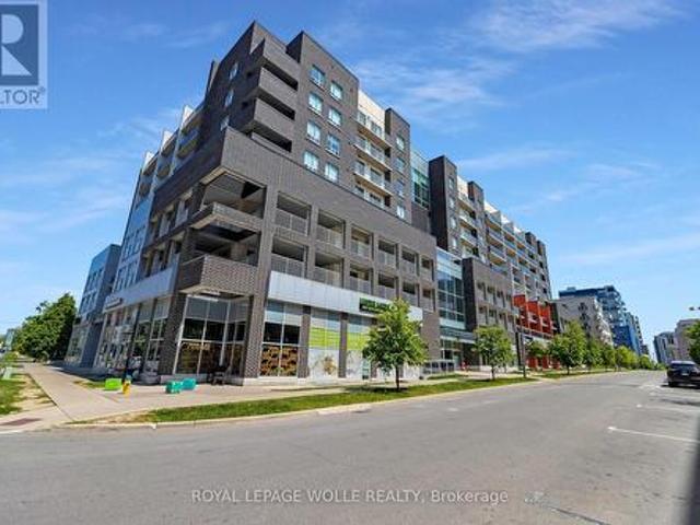 Condo for sale in Waterloo, Ontario