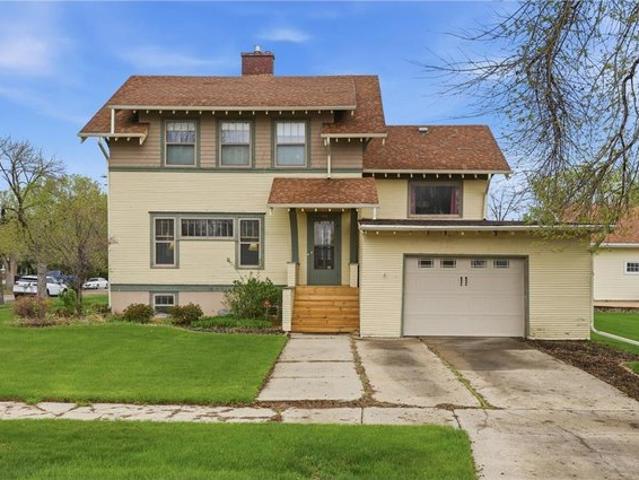 House for sale in Hillsboro, North Dakota