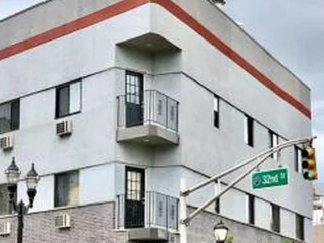 Condo for sale in Hudson, New Jersey