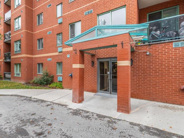 Condo for sale in Arva, Ontario