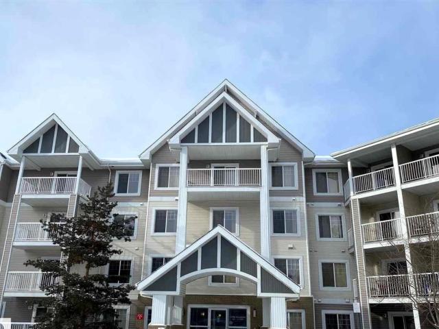 Apartment for sale in Wedgewood, Alberta