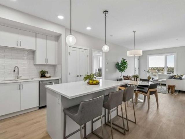 Condo for sale in Shawnee Slopes, Calgary