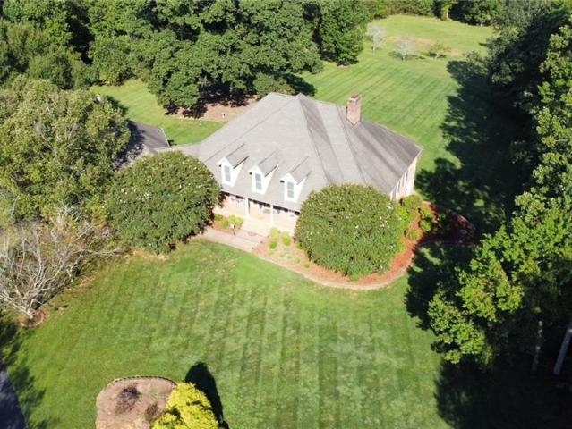 House for sale in Pilot Mountain, North Carolina