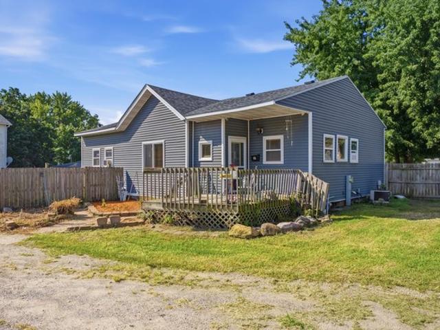 House for sale in Muscatine, Iowa