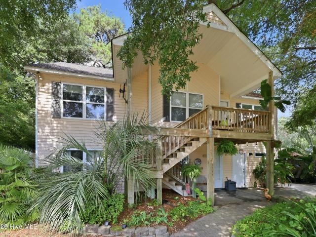 House for sale in Emerald Isle, North Carolina