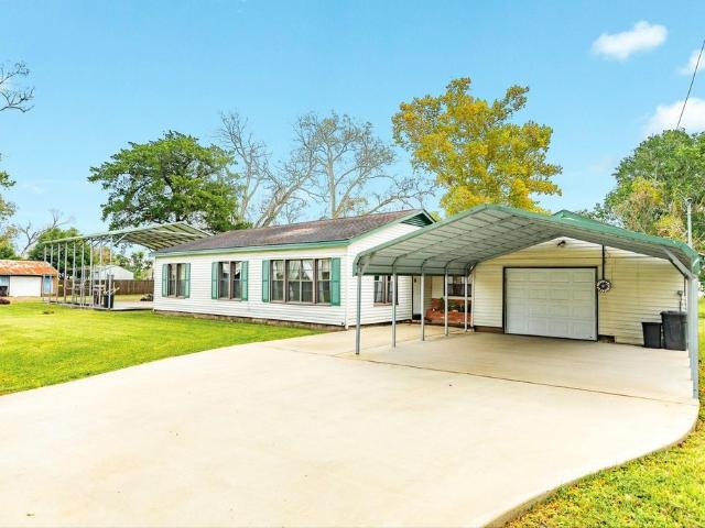 House for sale in Brazoria, Texas