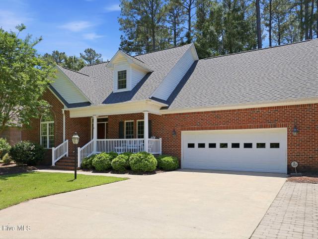 House for sale in Chocowinity, North Carolina