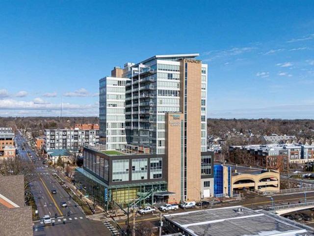 Condo for sale in Iowa City, Iowa