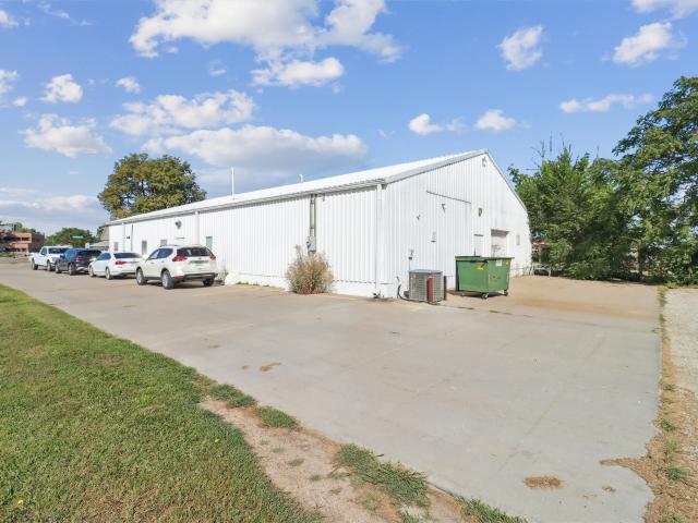 Commercial for sale in Indianola, Iowa