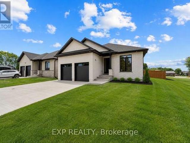 House for sale in Warwick, Southwestern Ontario