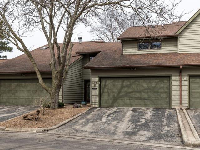 Condo for sale in La Crosse, Wisconsin