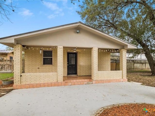 House for sale in Cuero, DeWitt County