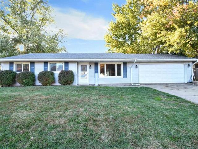 House for sale in East Peoria, Illinois