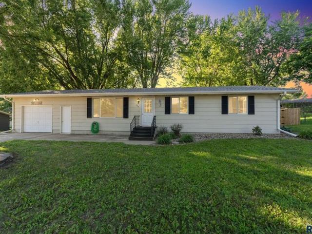 House for sale in Alcester, South Dakota