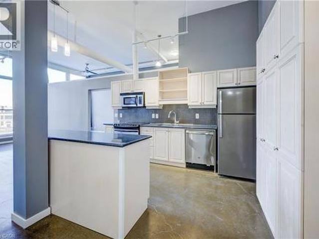 Condo for sale in Kitchener, Ontario