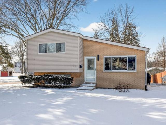 House for sale in Glen Ellyn, Illinois