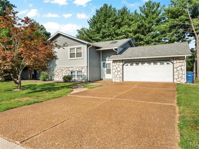 House for sale in Troy, Illinois