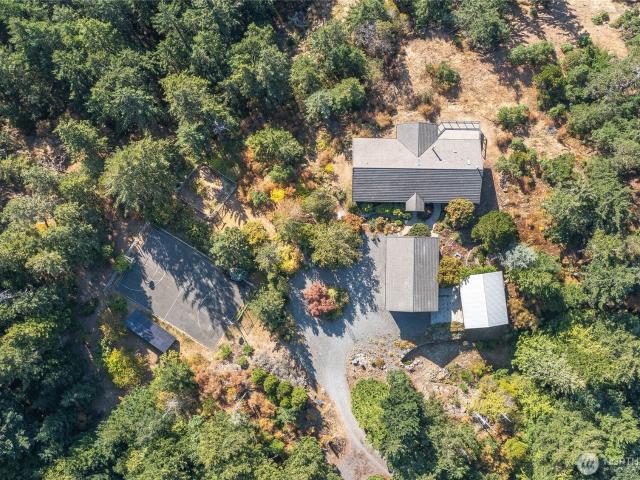 House for sale in Eastsound, Washington
