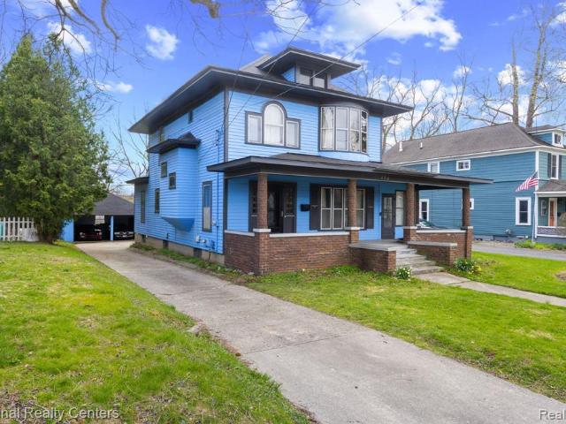 House for sale in Fenton, Michigan