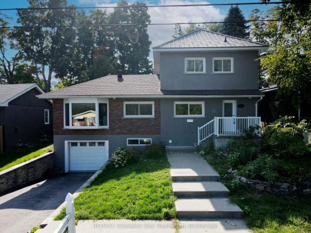House for sale in Midland, Ontario