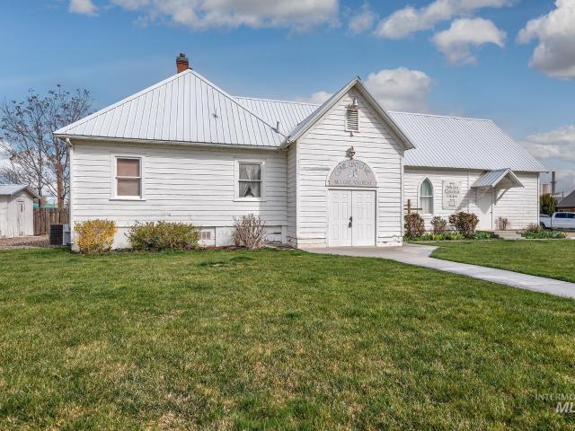 Commercial for sale in Oregonia
