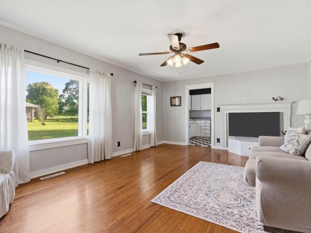 House for sale in Ash Grove, Missouri