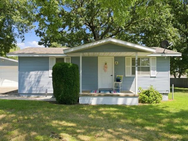 House for sale in Bolivar, Missouri