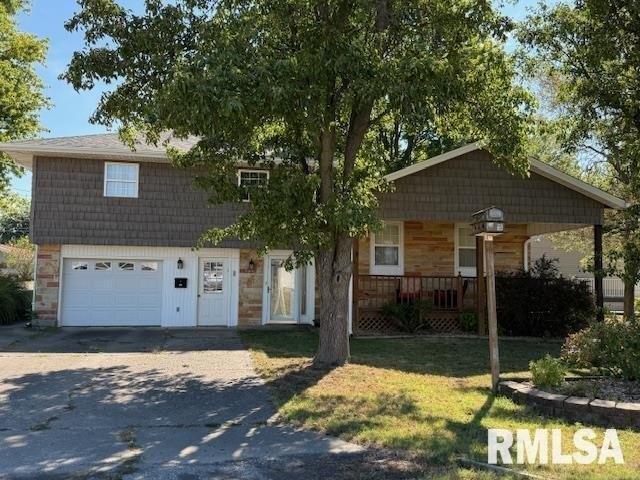 House for sale in Christopher, Illinois