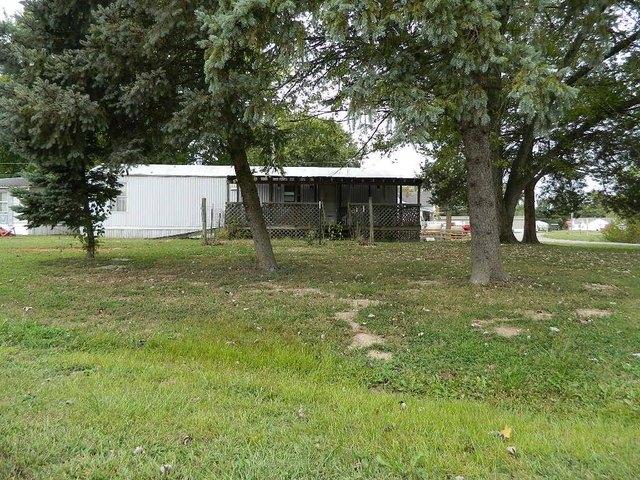 House for sale in Wayne City, Illinois