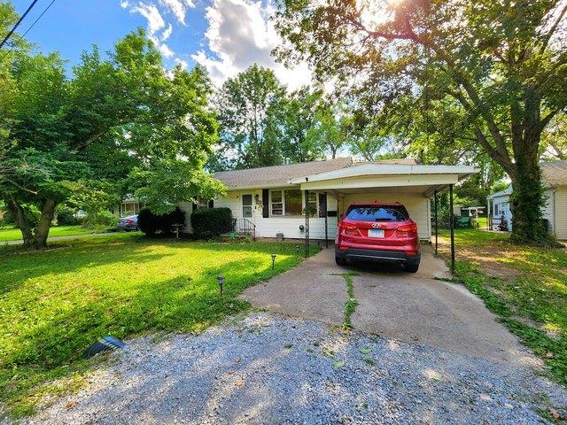 House for sale in Carbondale, Illinois