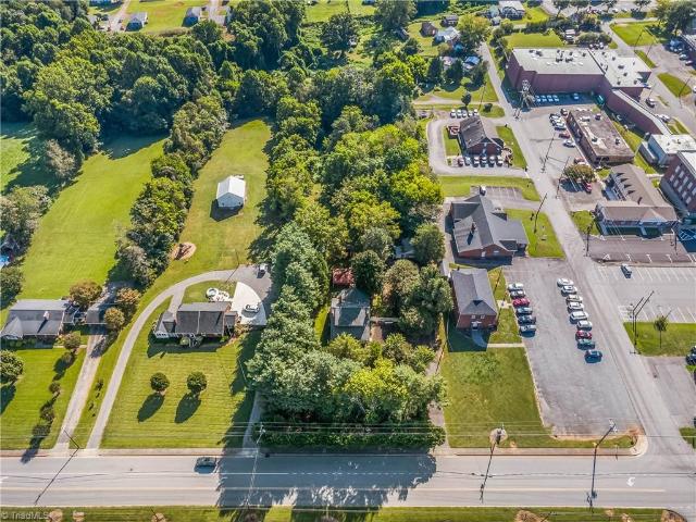 House for sale in Yadkinville, North Carolina