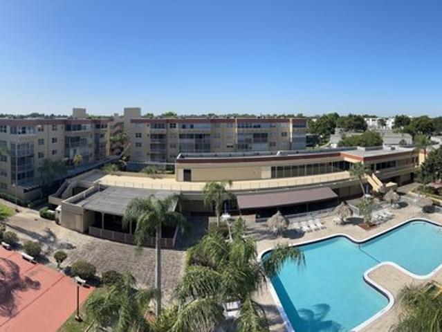 Condo for sale in Plantation, Florida