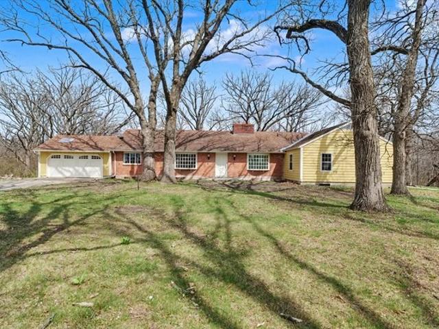House for sale in Ford, Illinois