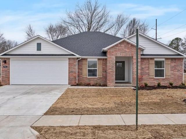 House for sale in Ark