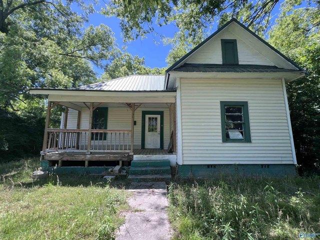 House for sale in Etowah, Alabama