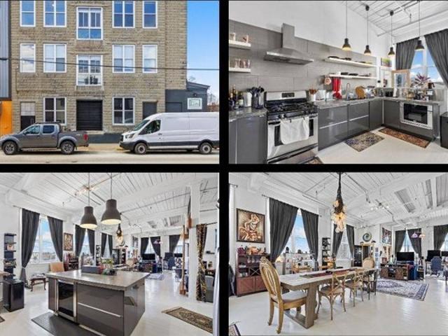 Condo for sale in Central Falls, Rhode Island