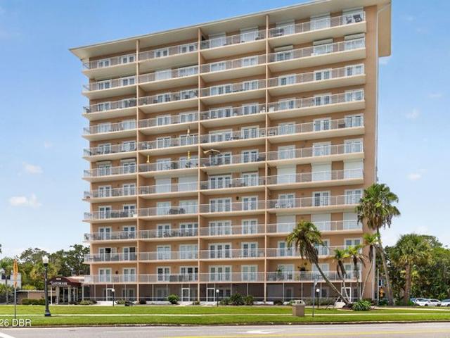 Condo for sale in Daytona Beach, Florida