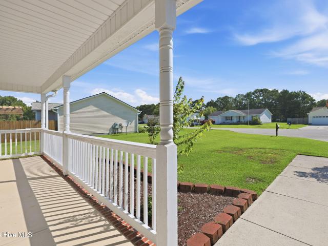 House for sale in Sneads Ferry, North Carolina